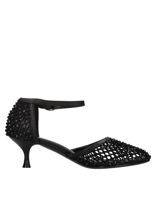  STRATEGIA | R15 CONNIENERO